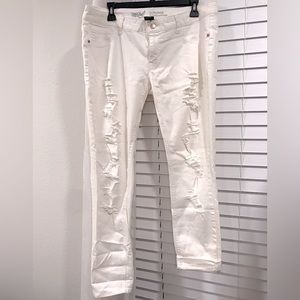 MOSSIMO low rise skinny ripped/ destroyed jeans